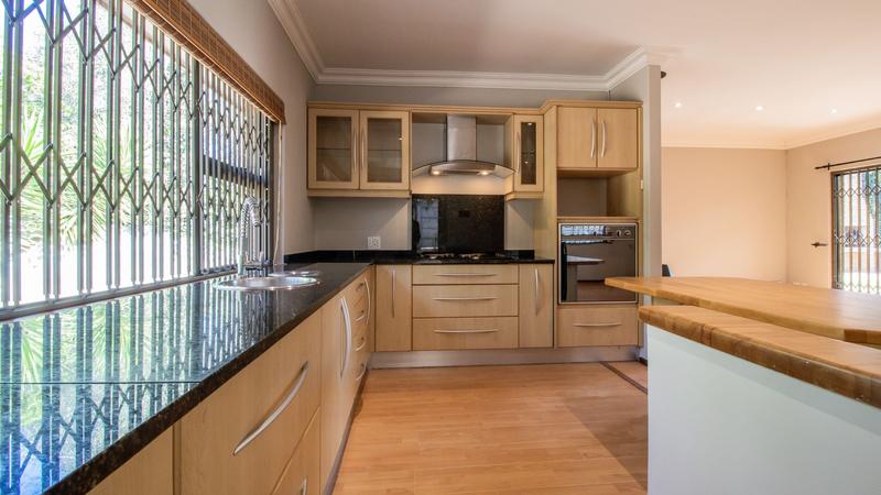 4 Bedroom Property for Sale in Kenridge Western Cape